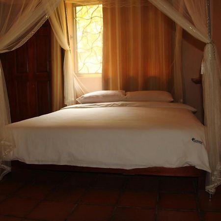 Saltek Forest Cottages Masindi Εξωτερικό φωτογραφία