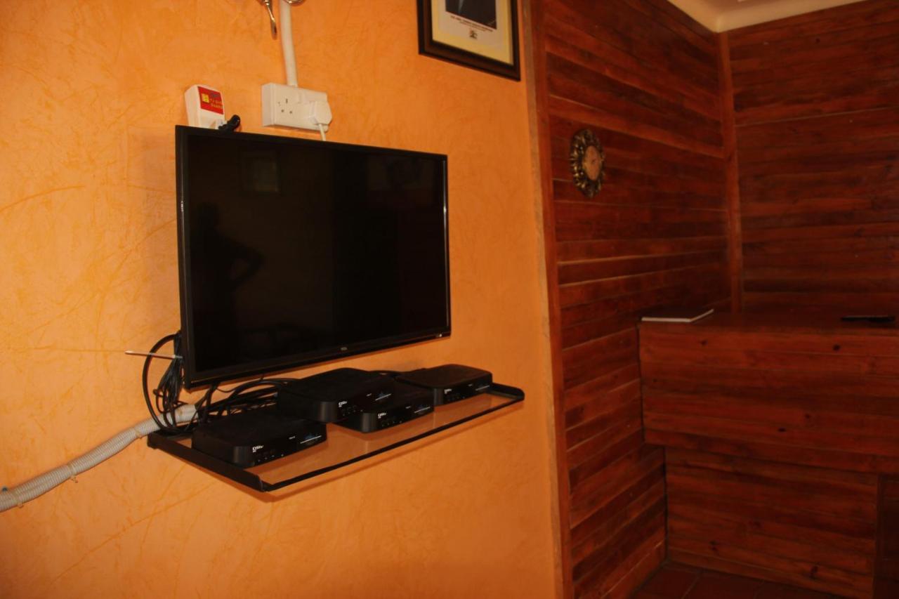 Saltek Forest Cottages Masindi Εξωτερικό φωτογραφία